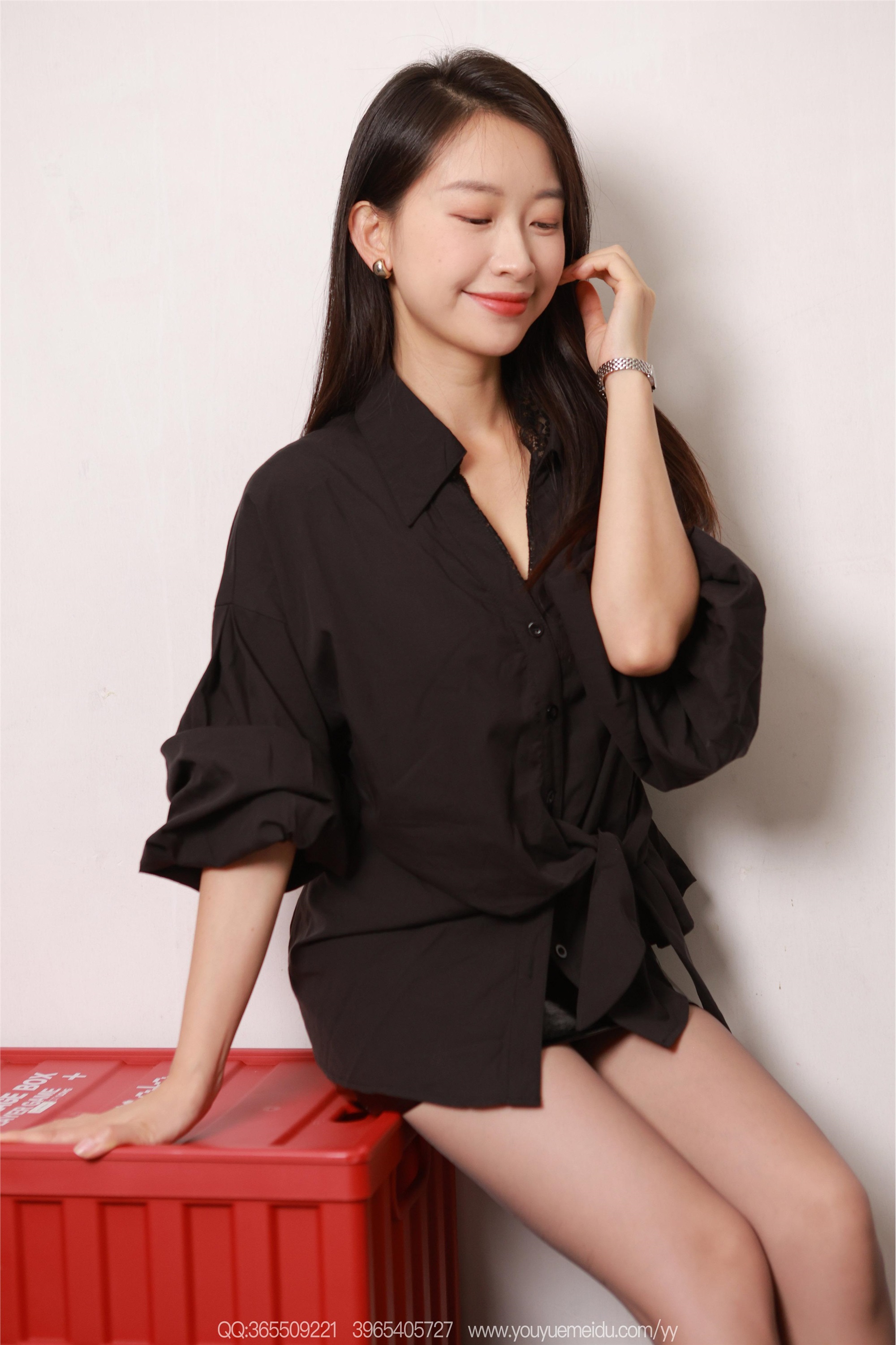 IESS异思趣向  2025.10.20 丝享家 2189 小婕《时尚女郎》